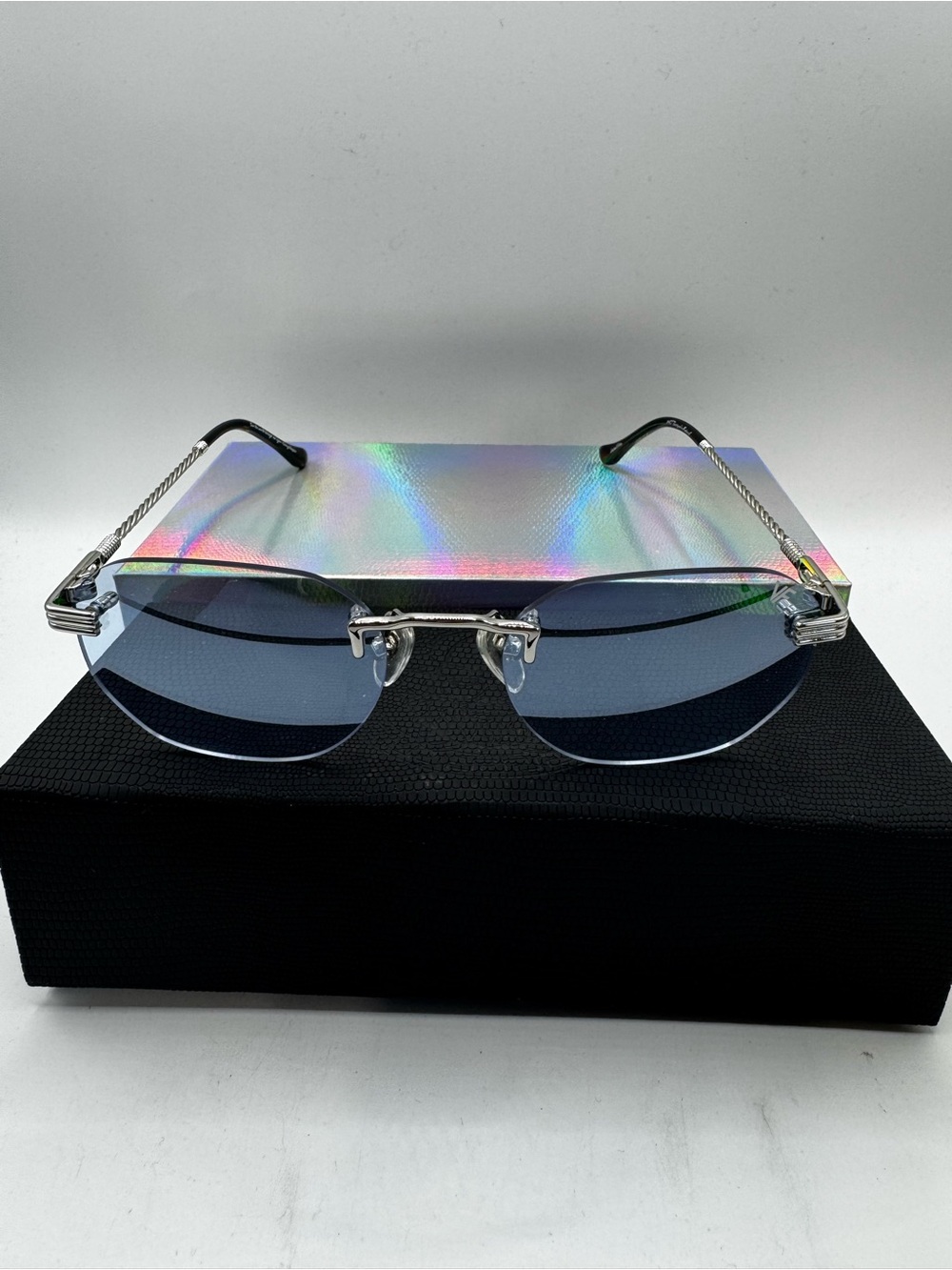 Vintage Frames Co Rimless Sunglasses | Blue Lens | 24K Gold Plated Arms